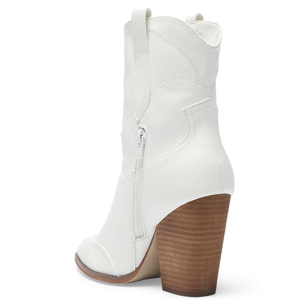 Tammy Boot in White Smooth