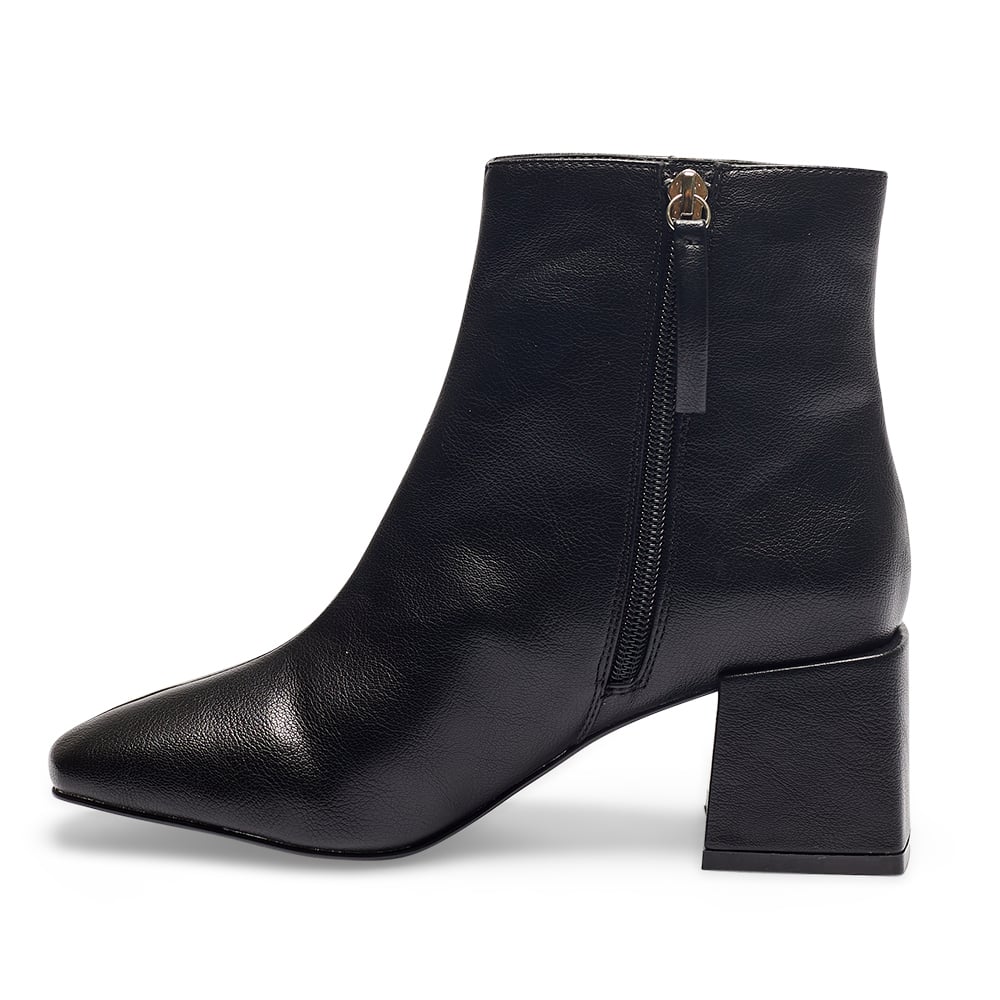 Taxi sales ankle boots