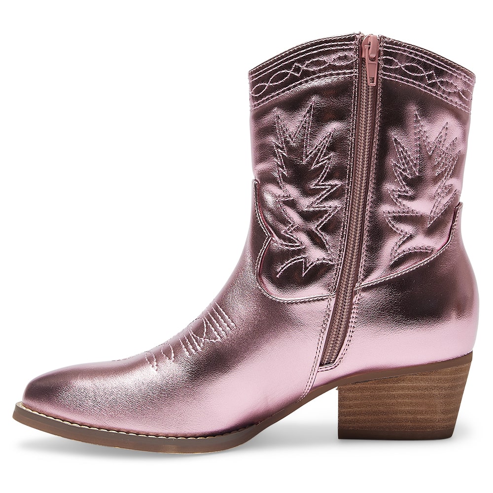 Texas Boot in Ice Pink Metallic
