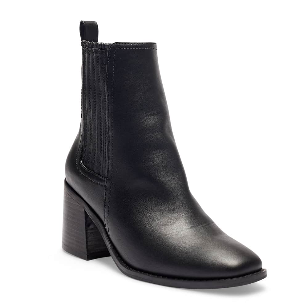 Tilda Boot in Black Smooth