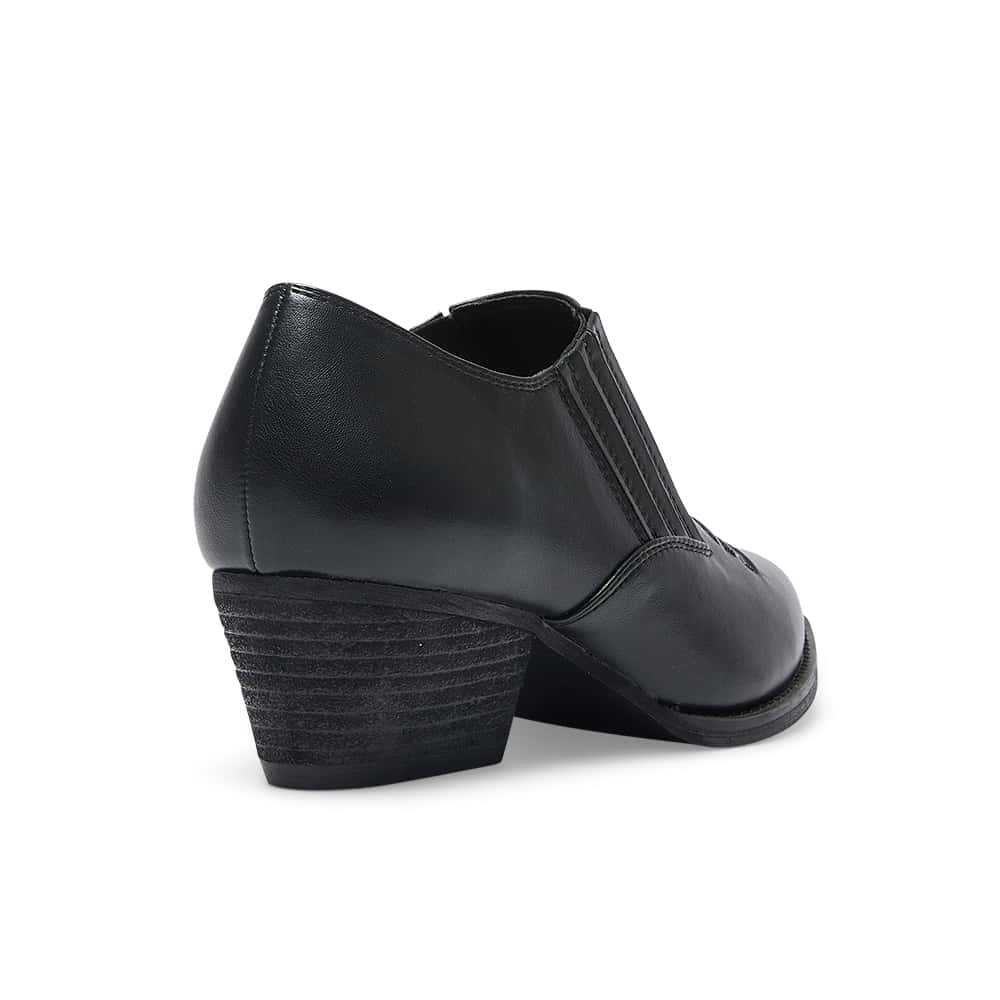 Trick Boot in Black Smooth