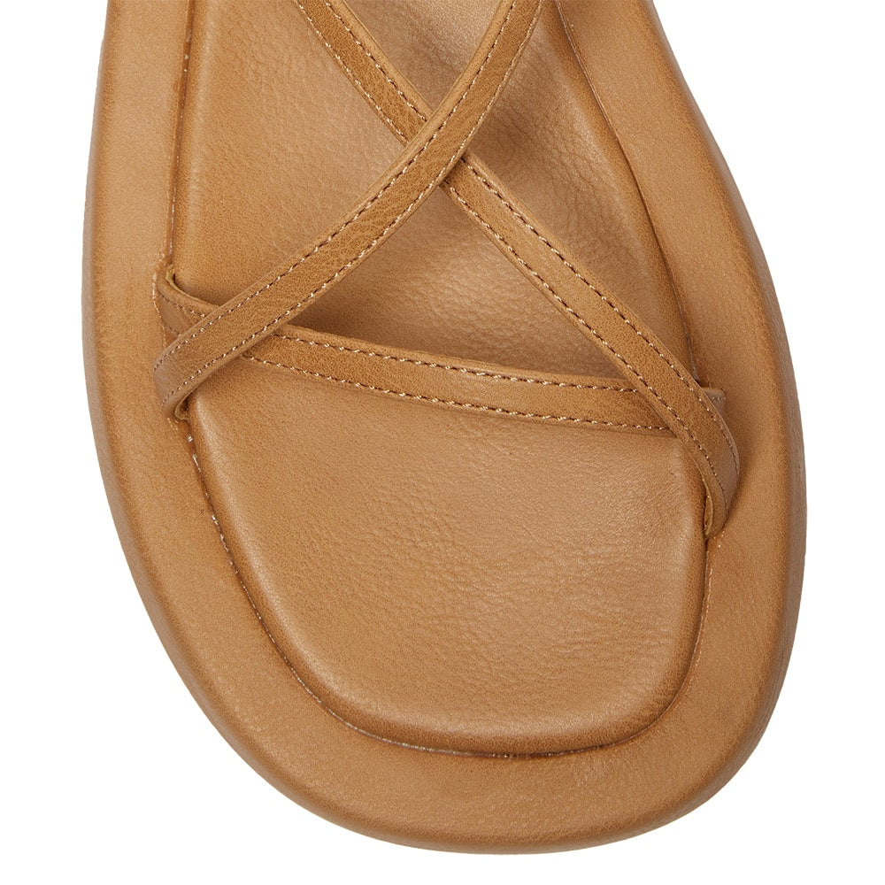 Vanya Sandal in Tan Smooth