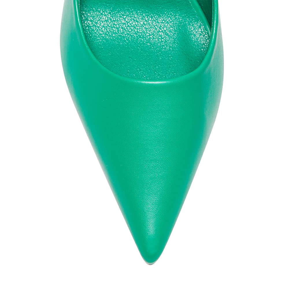 Wendy Heel in Green Smooth