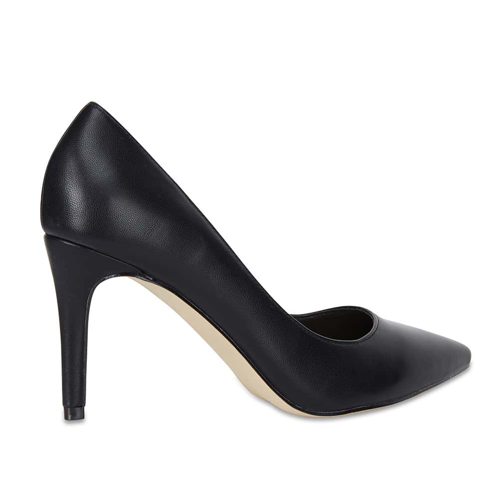 Wild Heel in Black Smooth