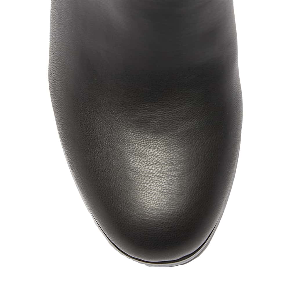 Yates Boot in Black Smooth