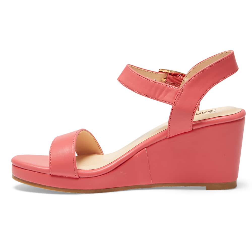 Abbey Wedge in Pink Smooth