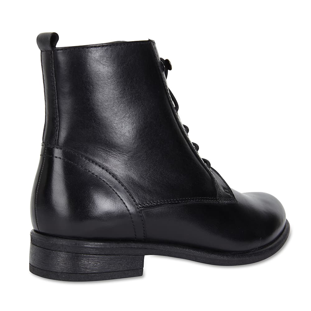 Badge Boot in Black Leather