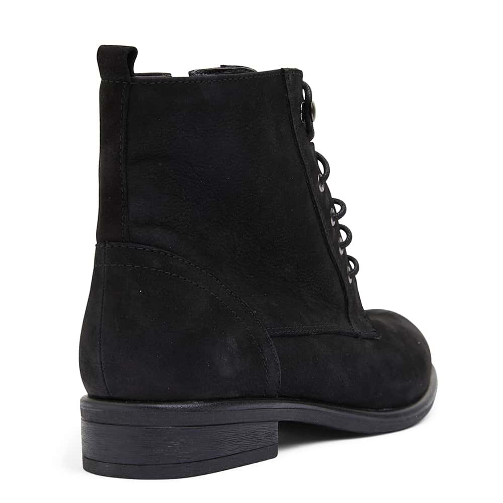 Badge Boot in Black Nubuck