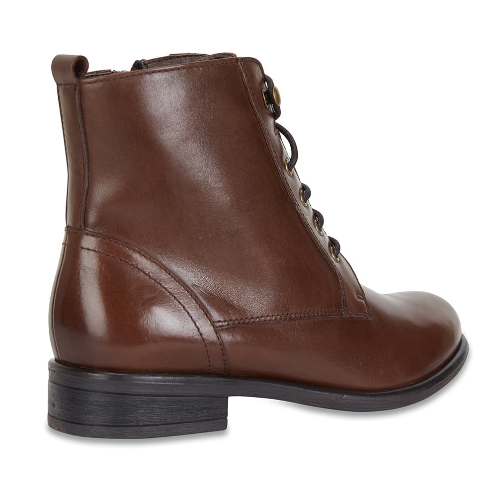 Badge Boot in Brown Leather