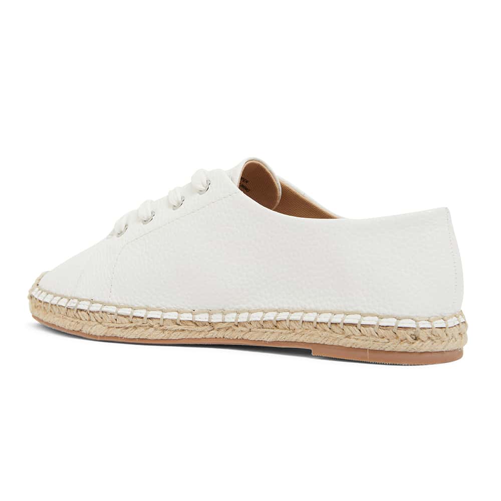 Bayside Sneaker in White Smooth