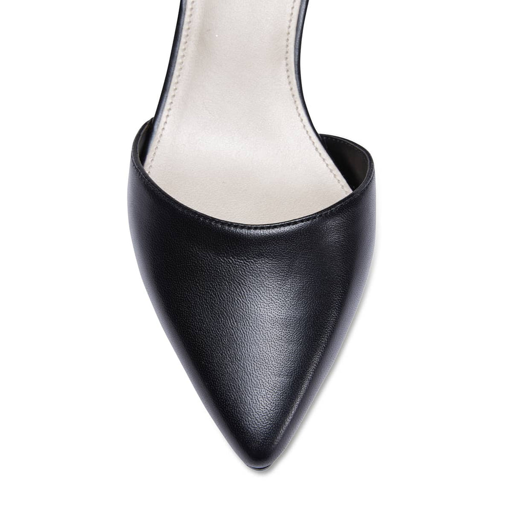 Dash Heel in Black Leather