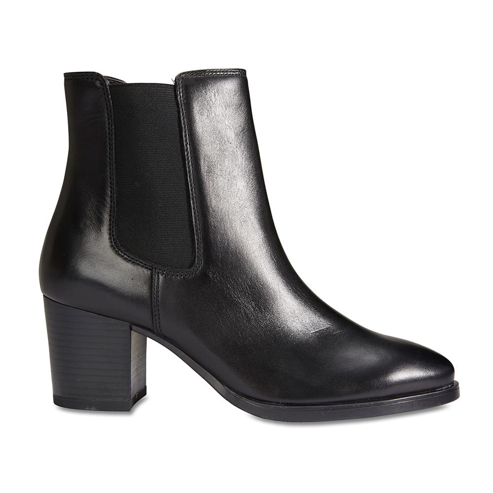 Detroit Boot in Black Leather