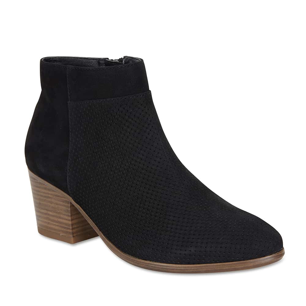 Dover Boot in Black Nubuck