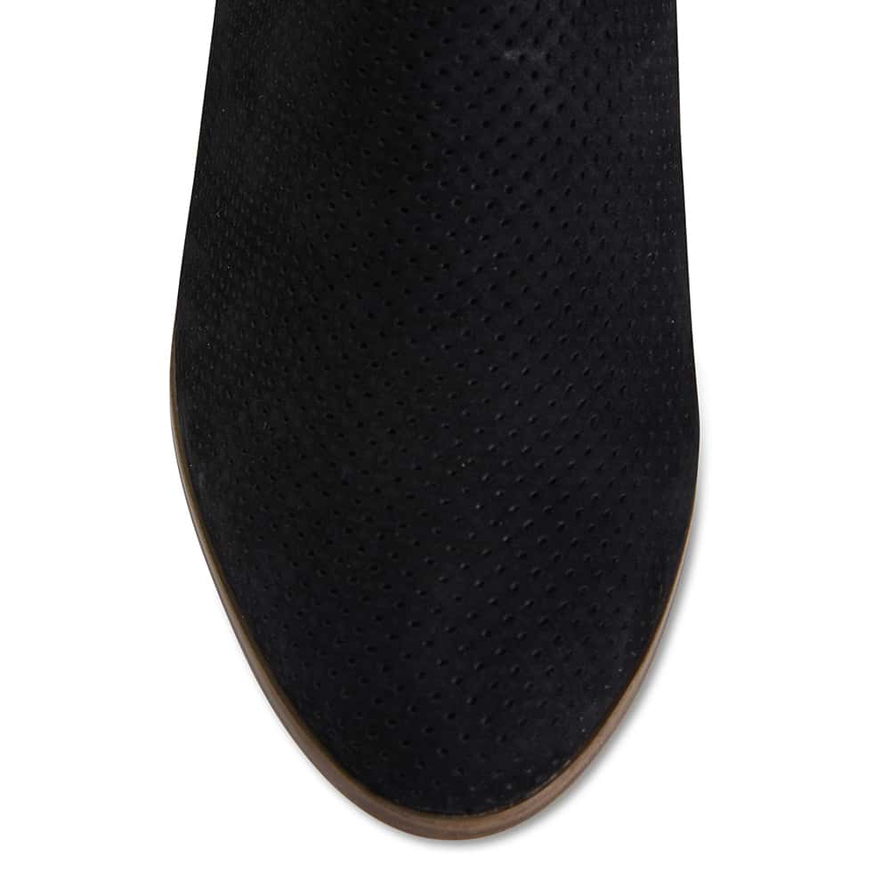 Dover Boot in Black Nubuck