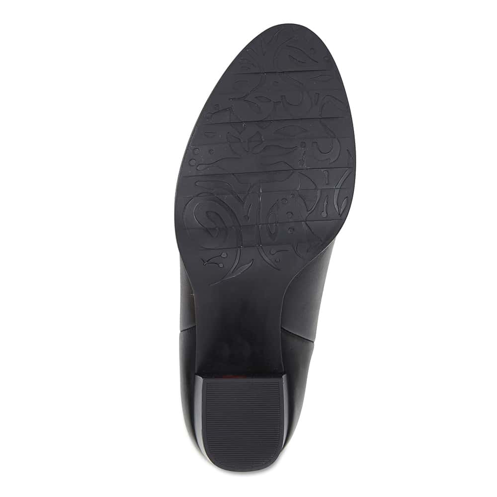 Ecuador Boot in Black Leather