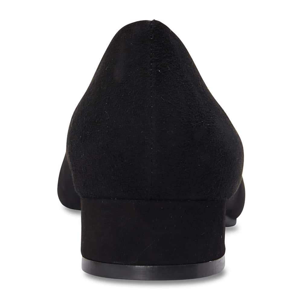 Fame Loafer in Black Suede
