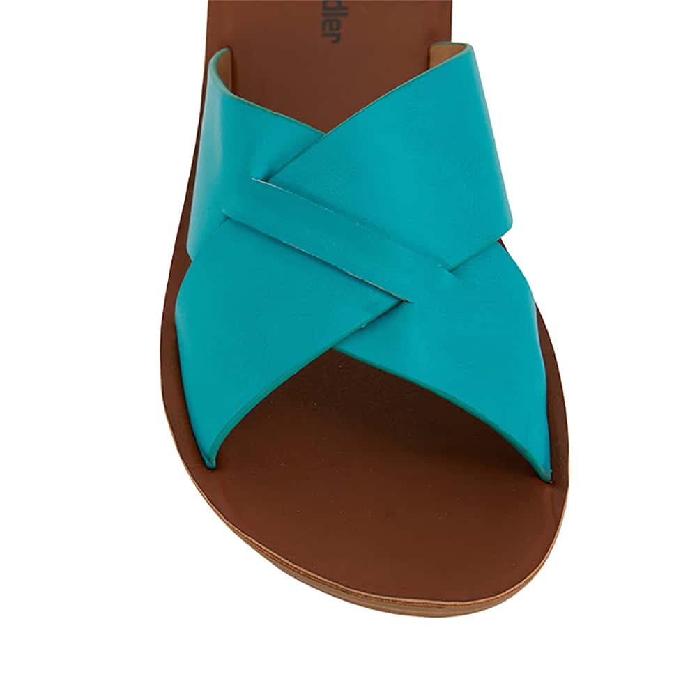 Gizmo Sandal in Turquoise Smooth