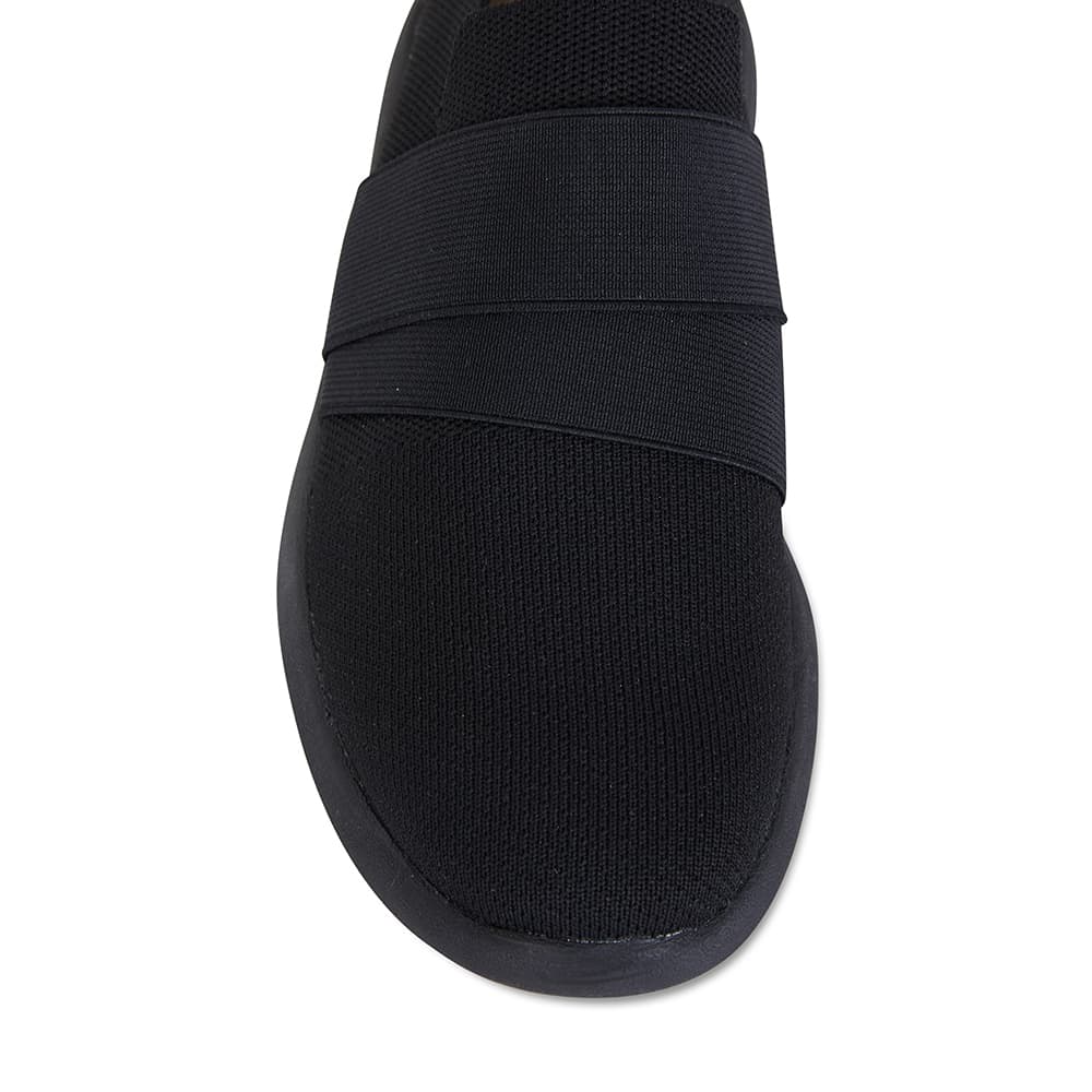 Guide Sneaker in Black Canvas