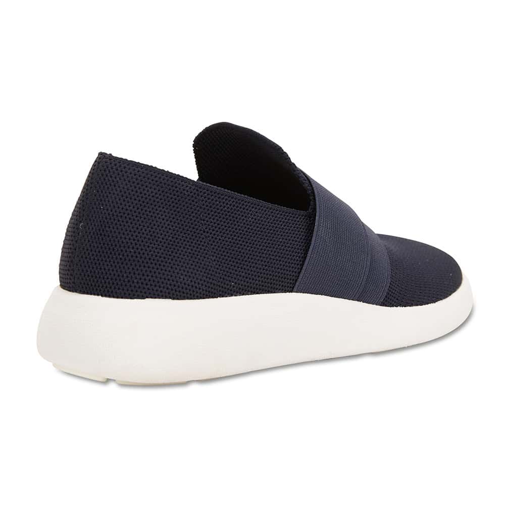 Guide Sneaker in Navy Fabric
