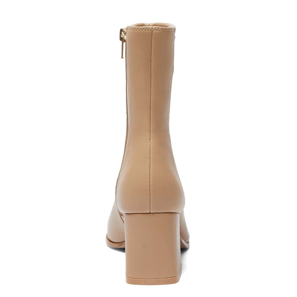 Hampton Boot in Camel Stretch