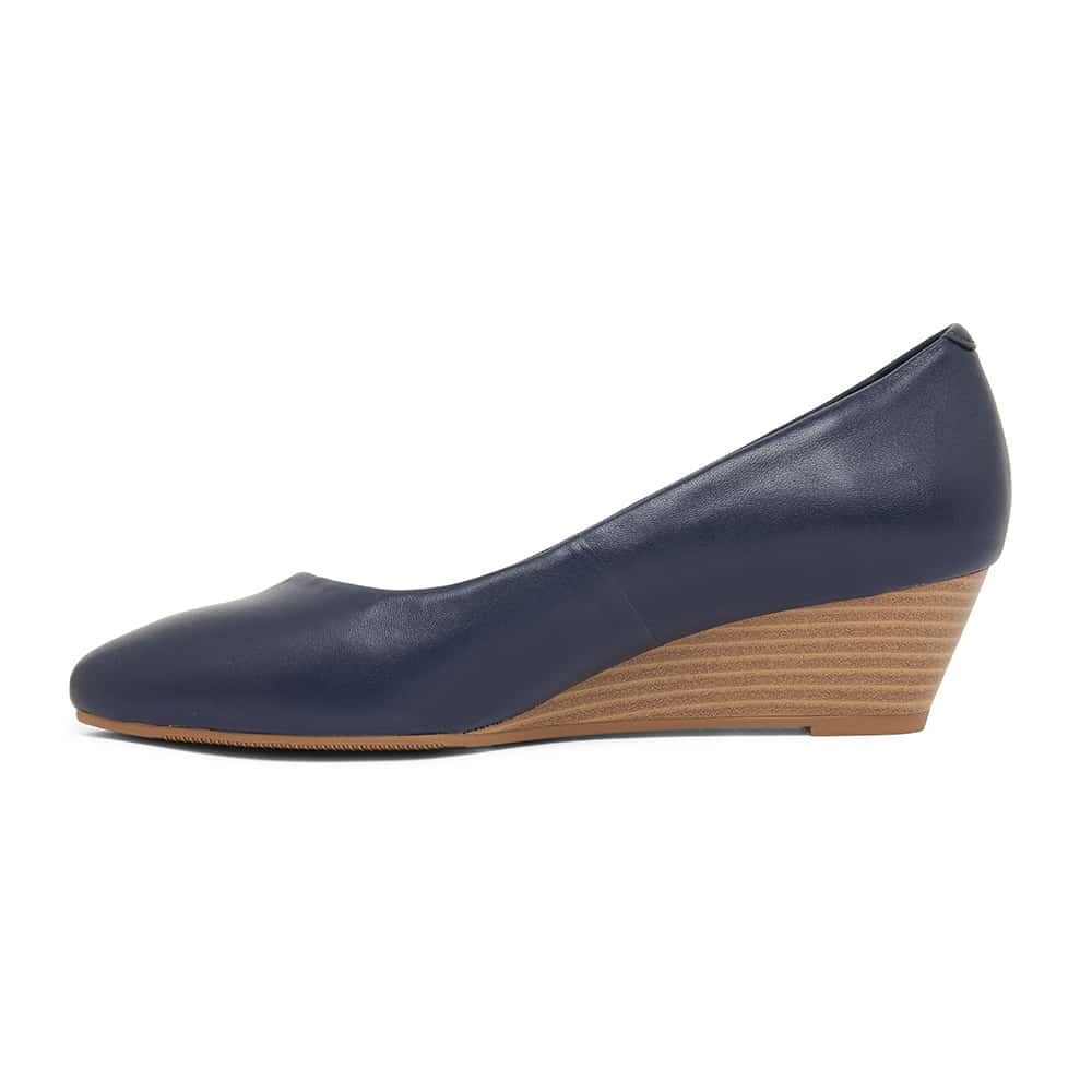 Henry Heel in Navy Leather