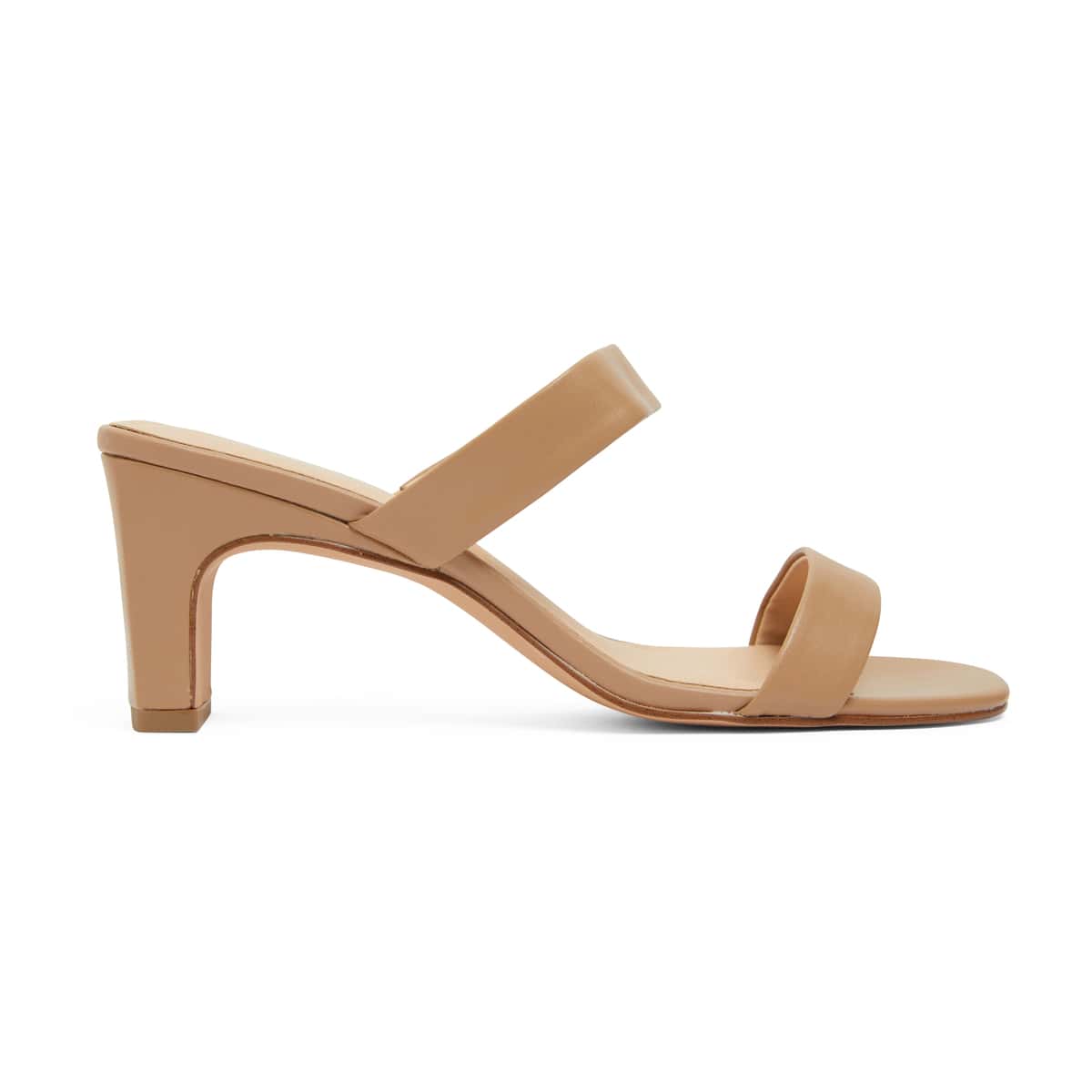 Hepburn Heel in Camel Leather