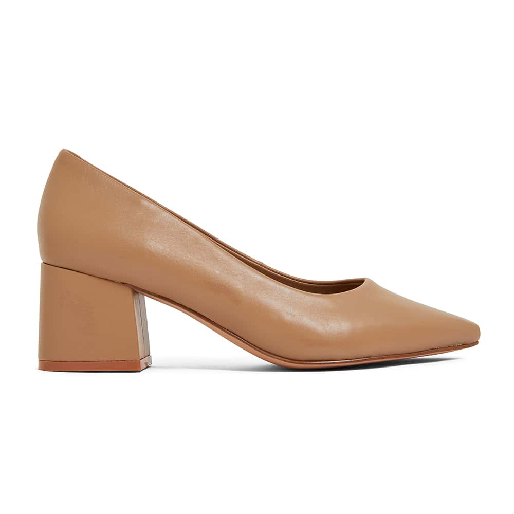 Idol Heel in Camel Leather