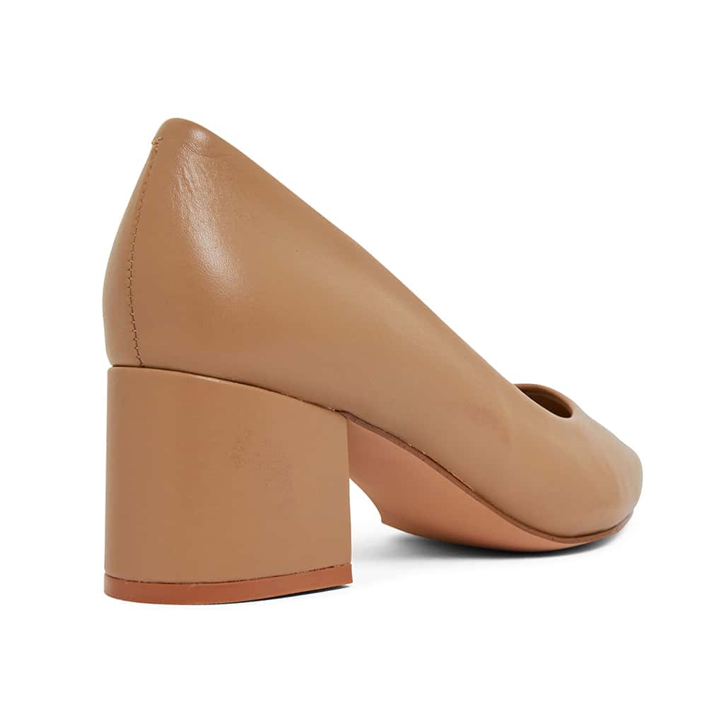 Idol Heel in Camel Leather