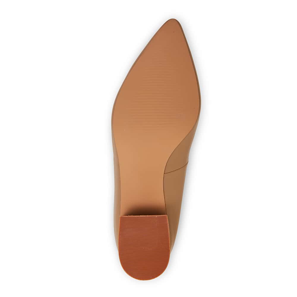 Idol Heel in Camel Leather