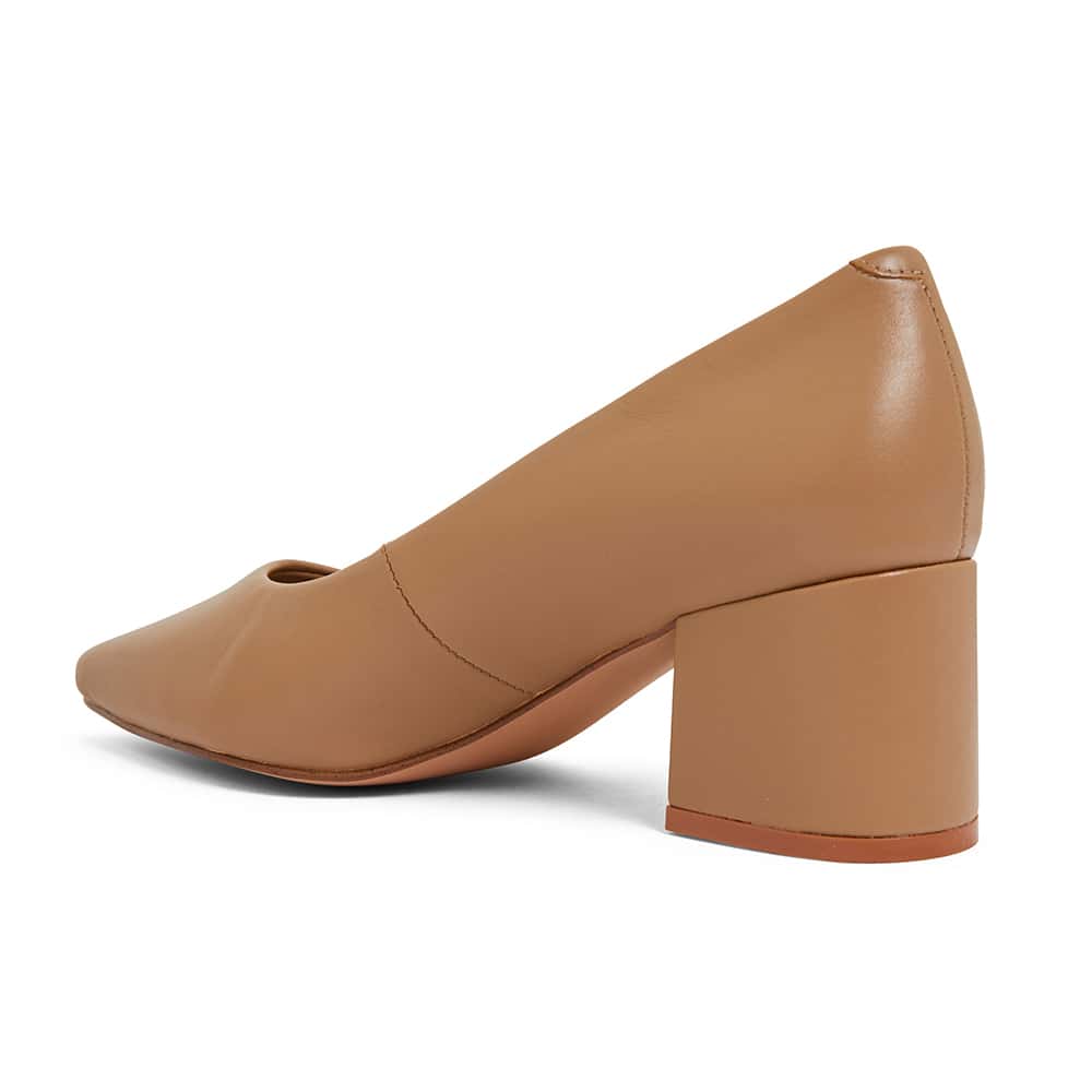 Idol Heel in Camel Leather