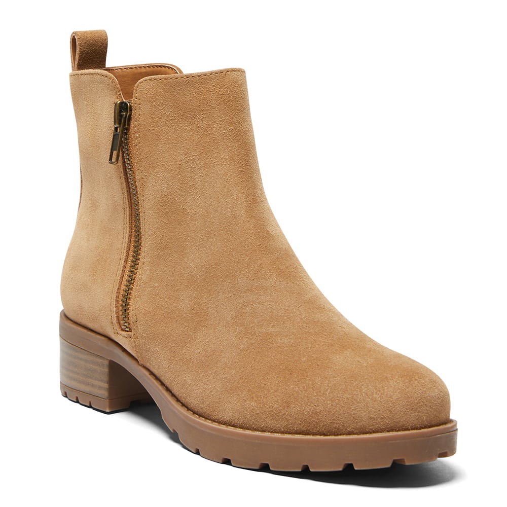 Indigo Boot in Tan Suede