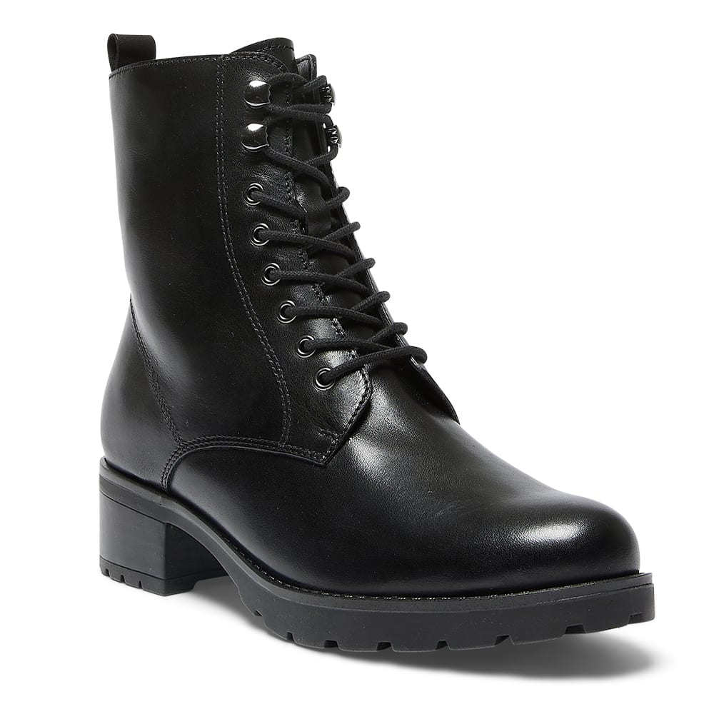 Inferno Boot in Black Leather