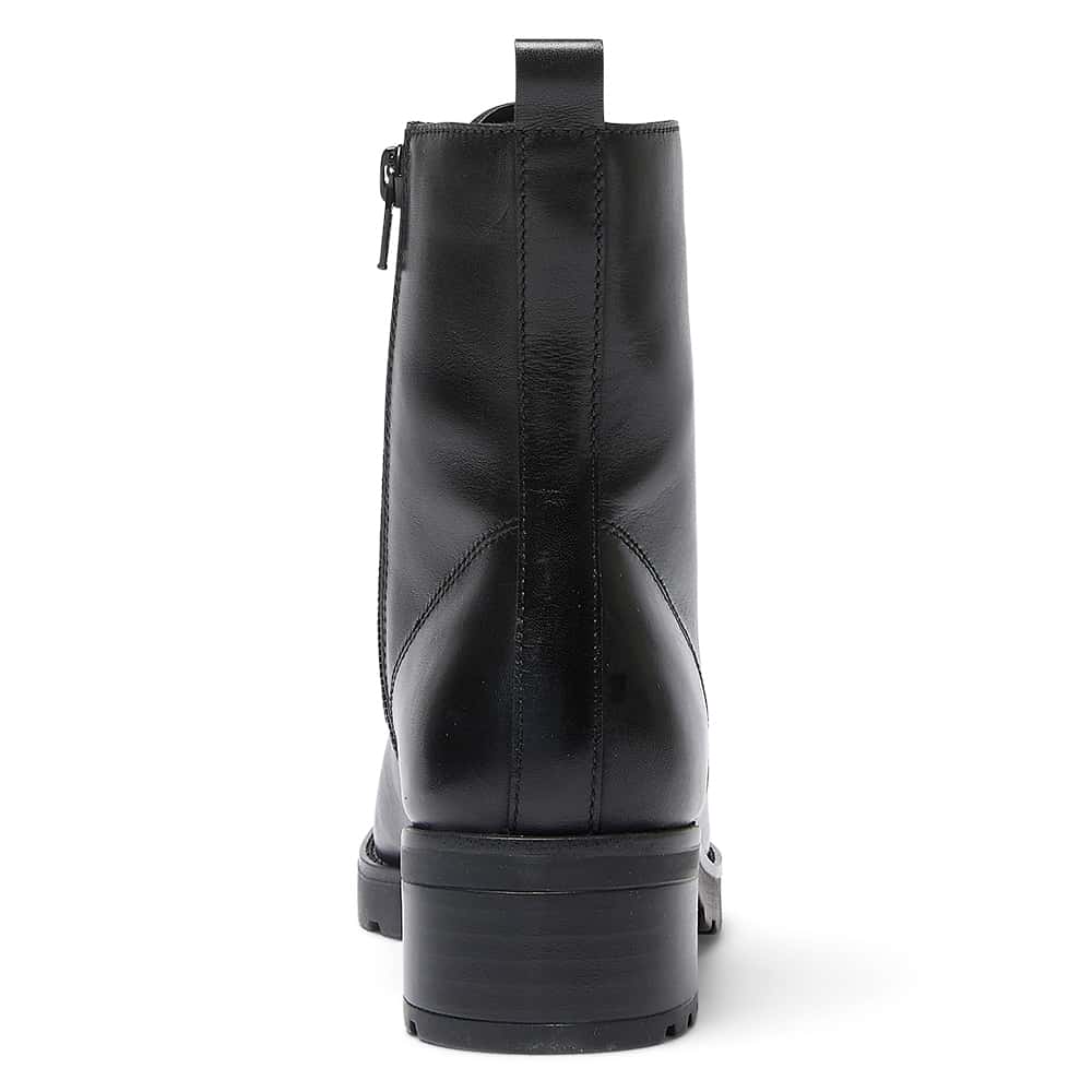 Inferno Boot in Black Leather