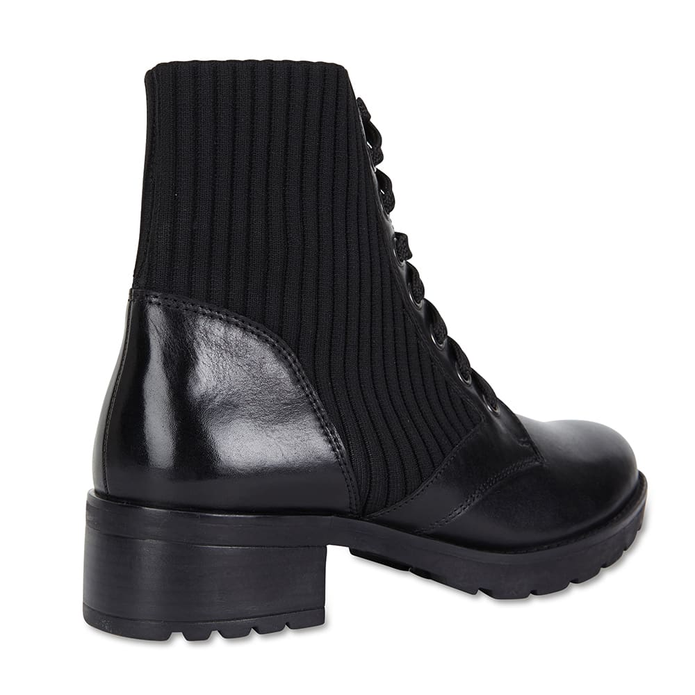 Ireland Boot in Black Leather