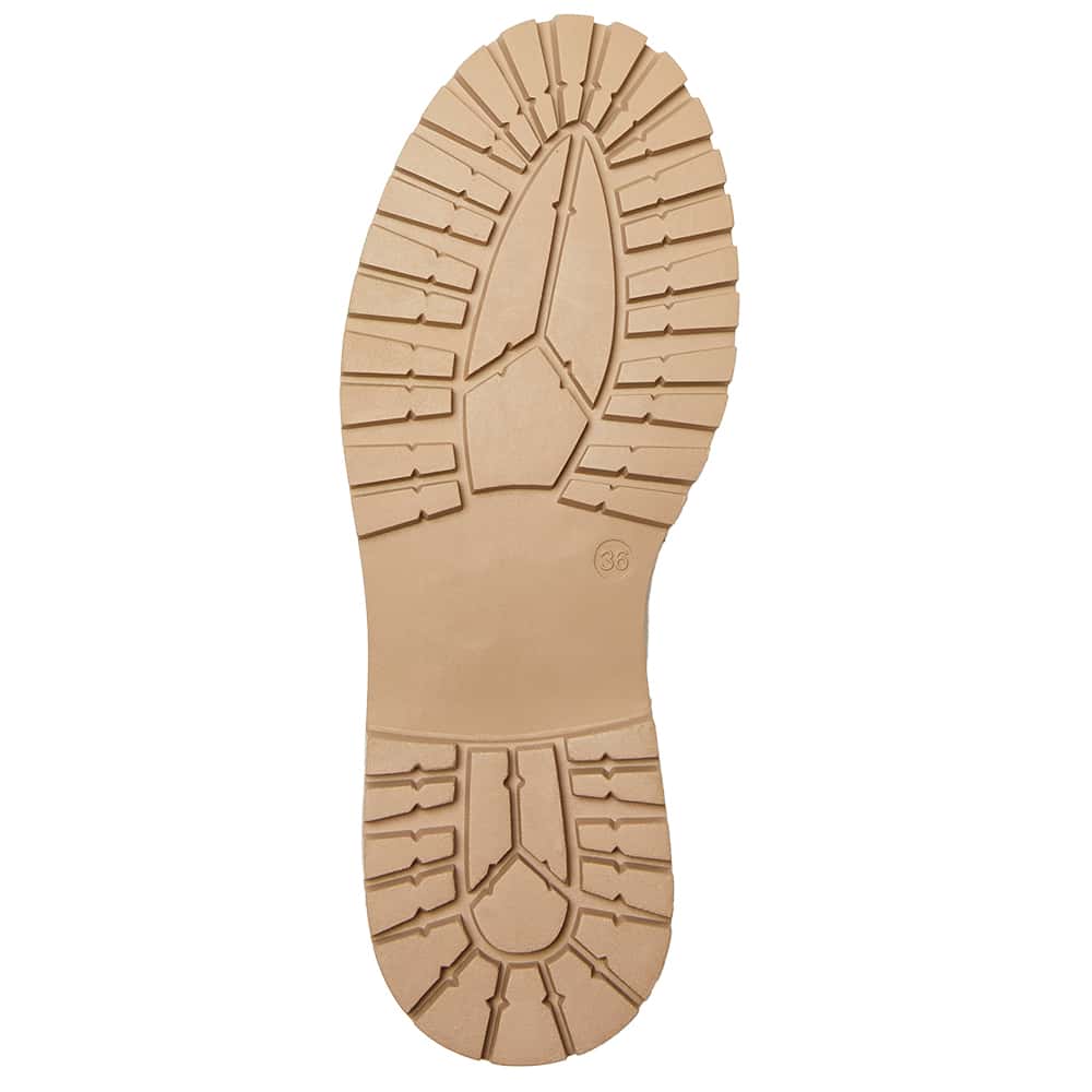 Kandy Loafer in Camel Leather