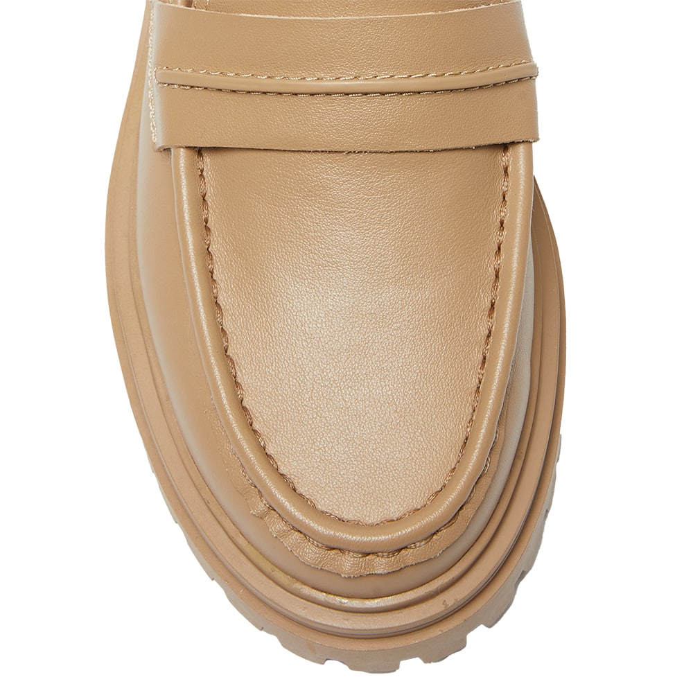Kandy Loafer in Camel Leather