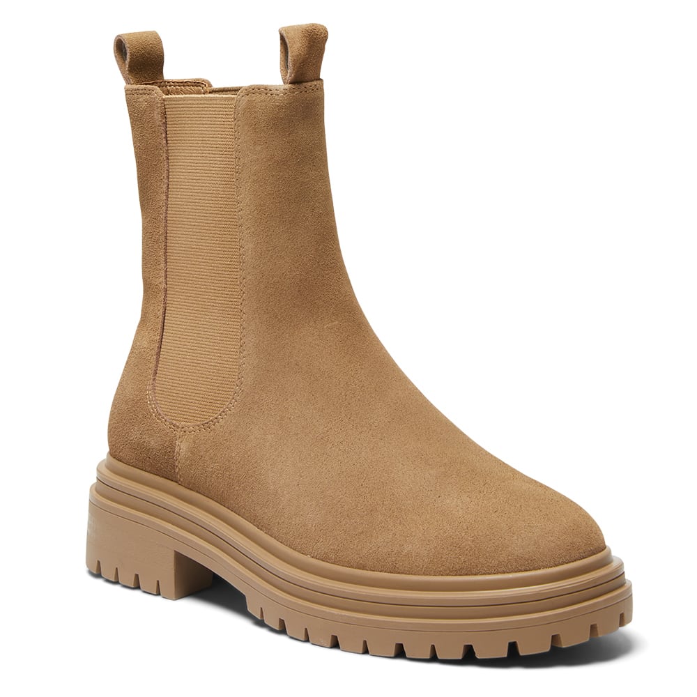 Kansas Boot in Taupe Suede