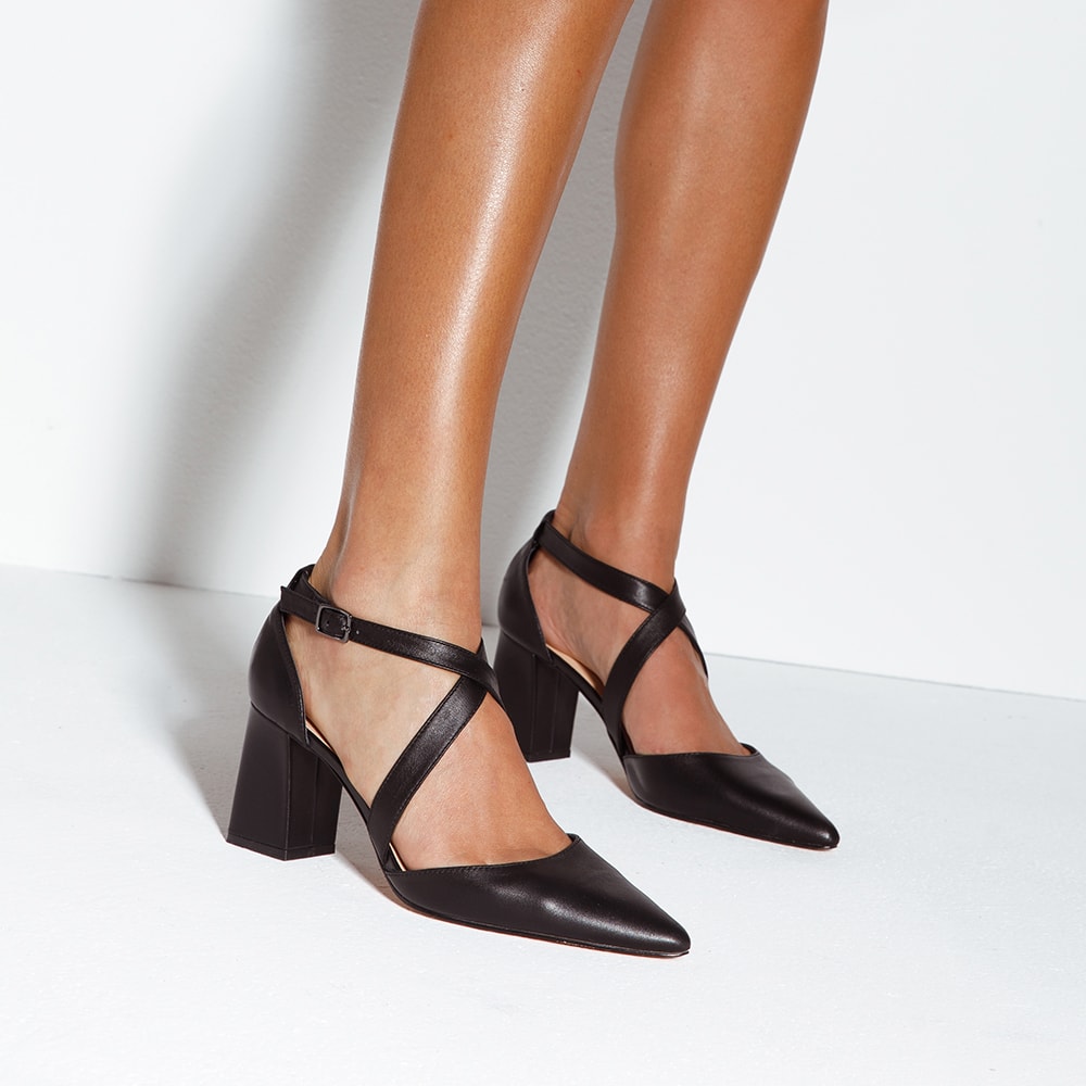 Kara Heel in Black Leather | Sandler | Shoe HQ