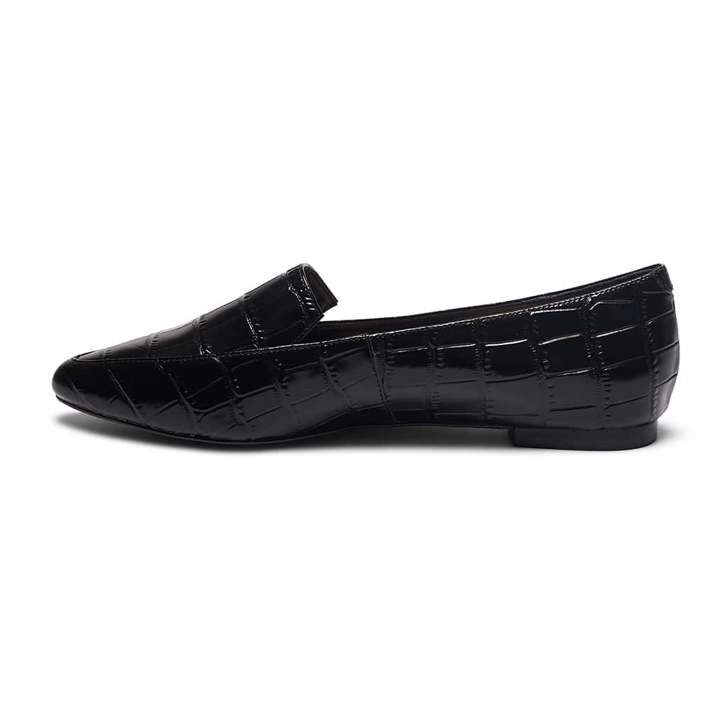 Leoni Loafer in Black Croc Leather