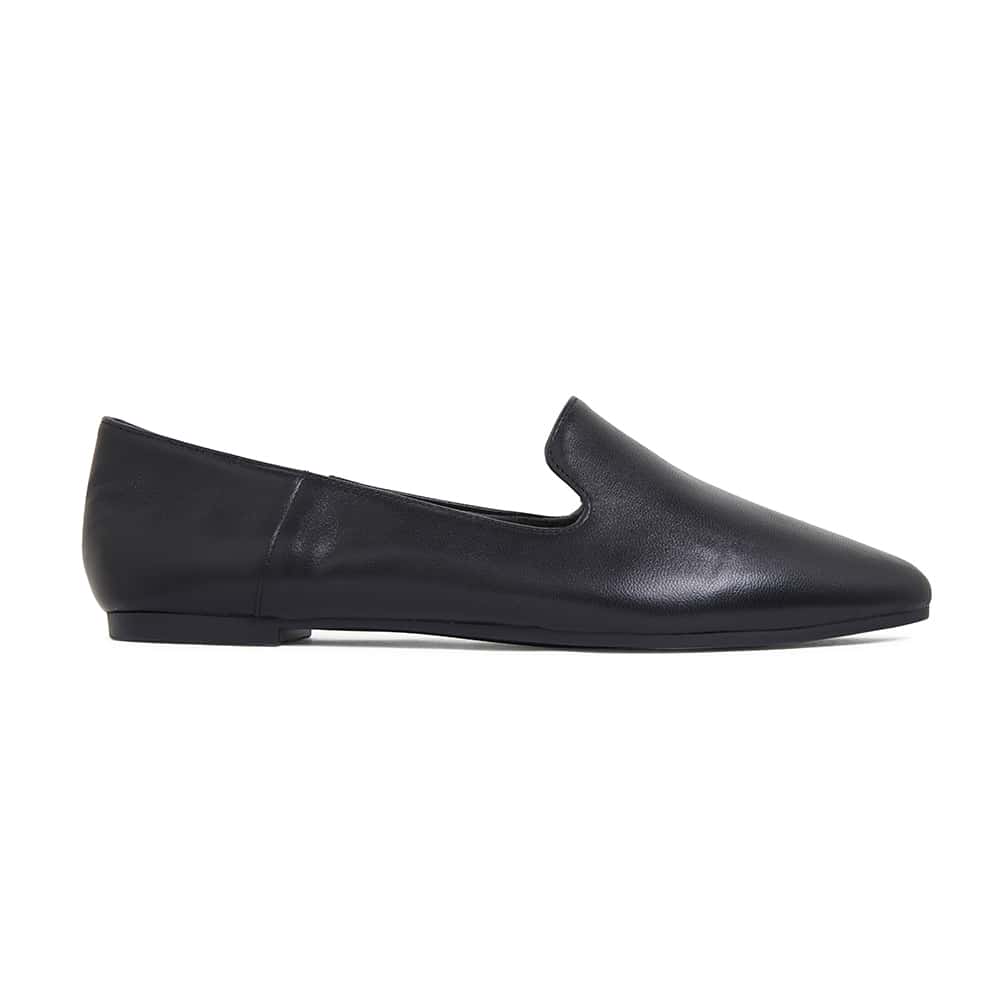 Liana Flat in Black Leather