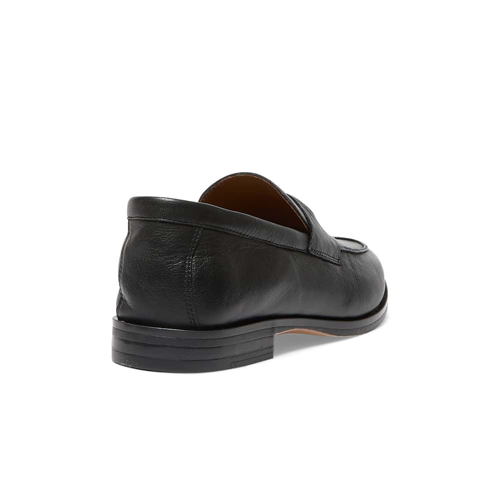 Lola Loafer in Black Leather