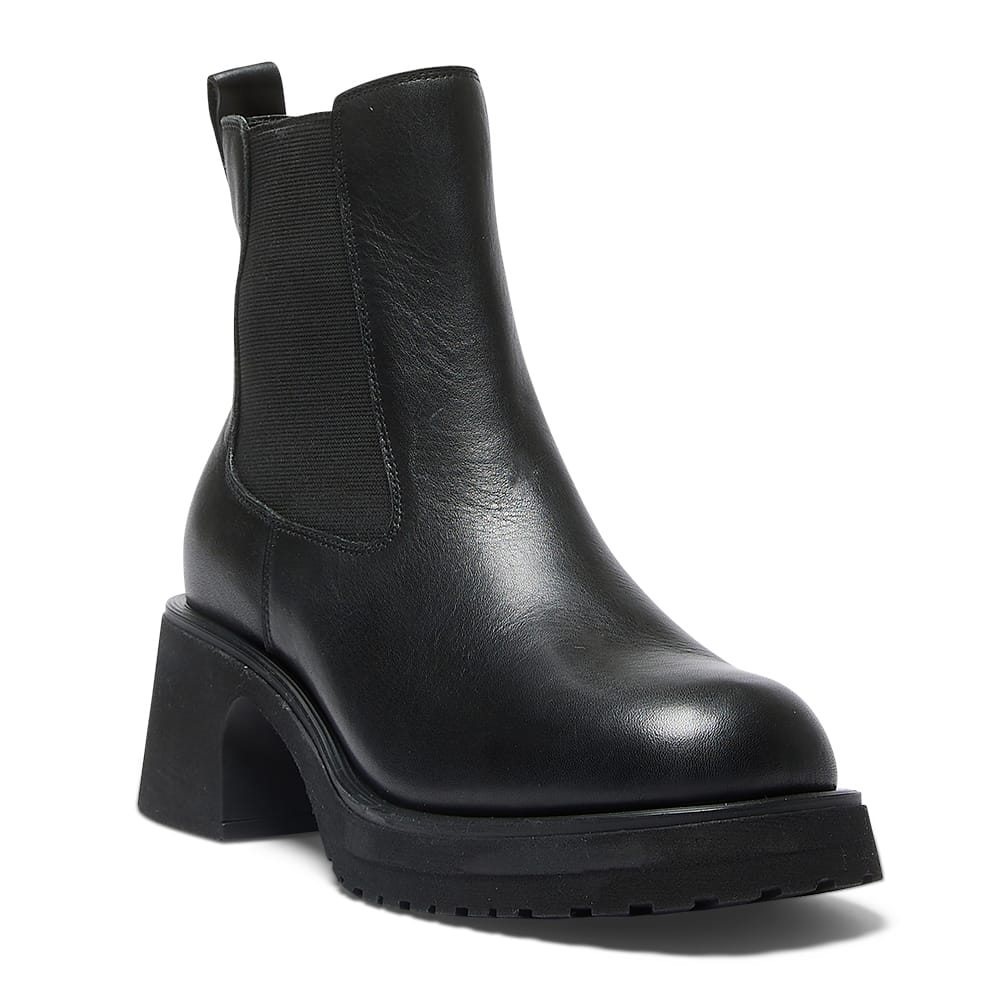 Mason Boot in Black Leather
