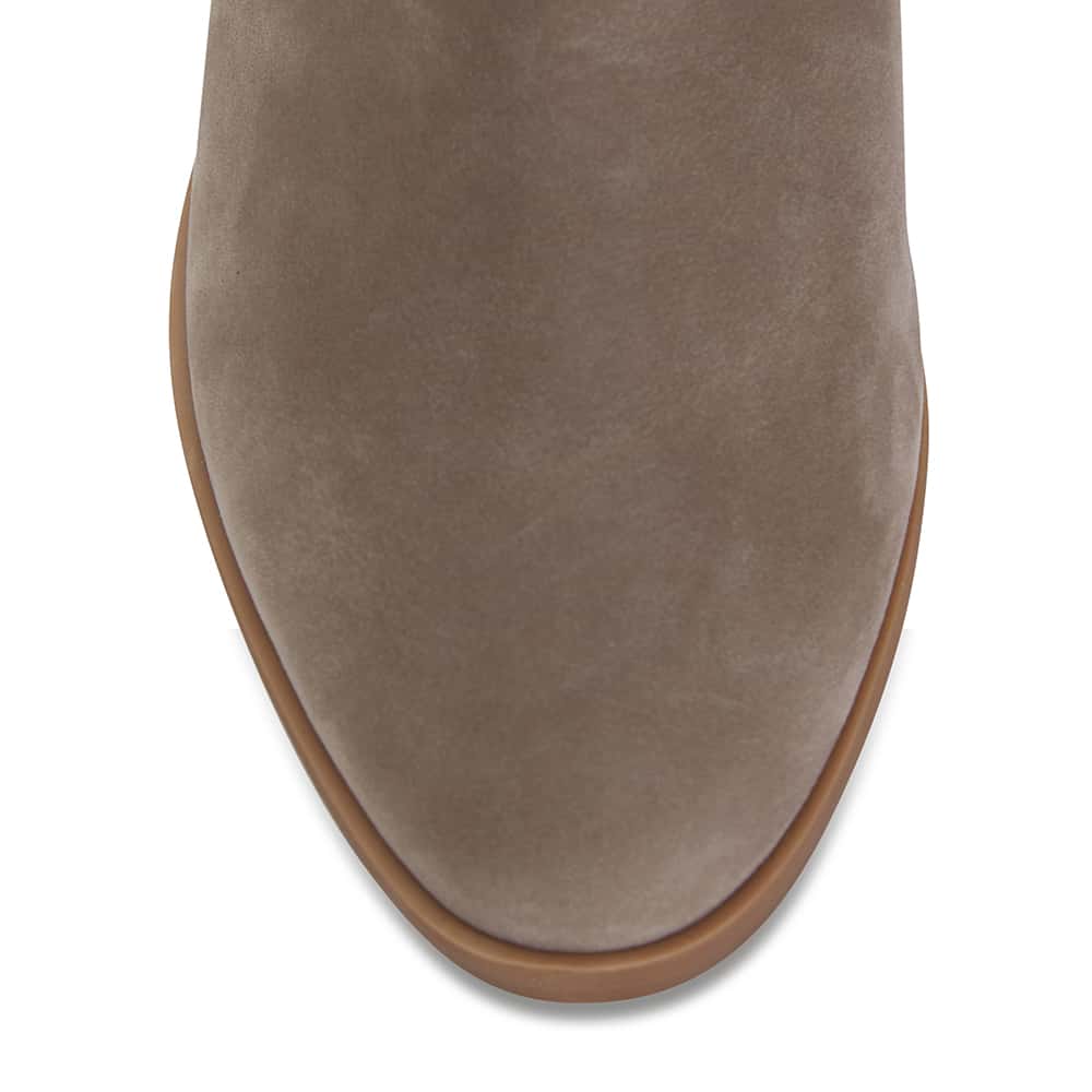 Mentor Boot in Grey Nubuck