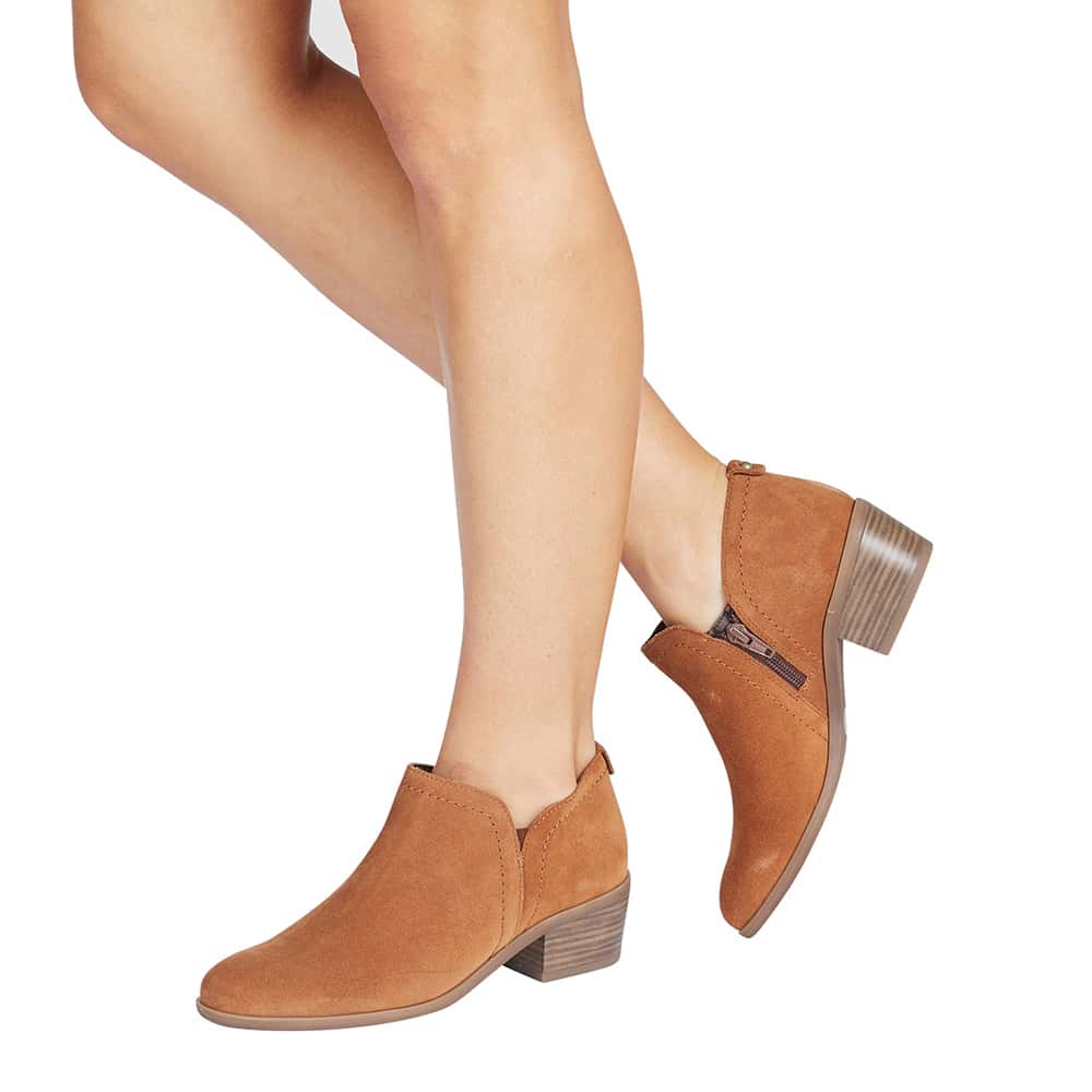 Miller Boot in Tan Suede