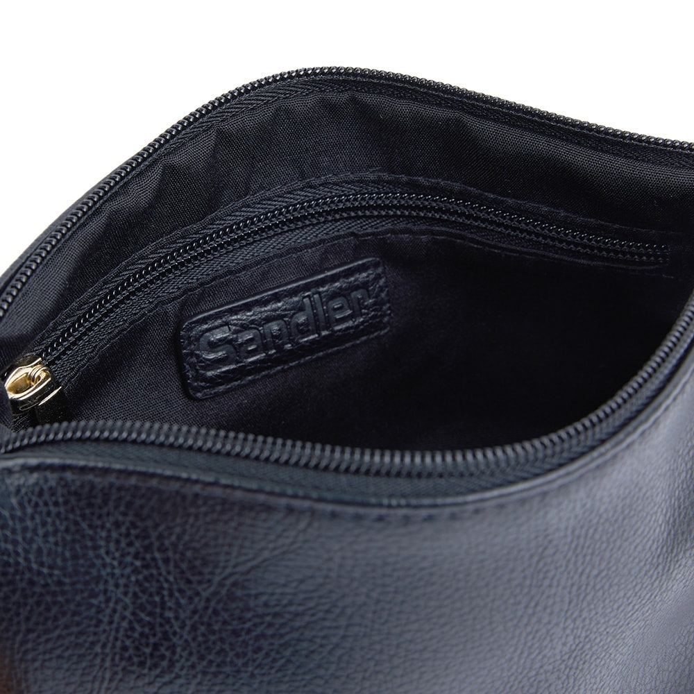 Minnie Handbag in Black Smooth