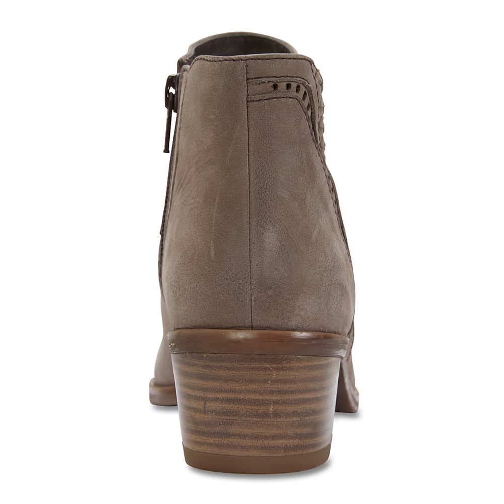 Sandler montreal boots deals
