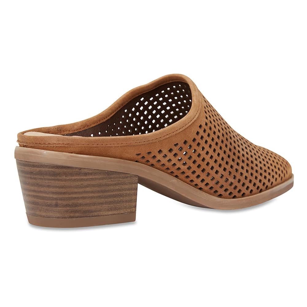 Mystic Heel in Tan Nubuck