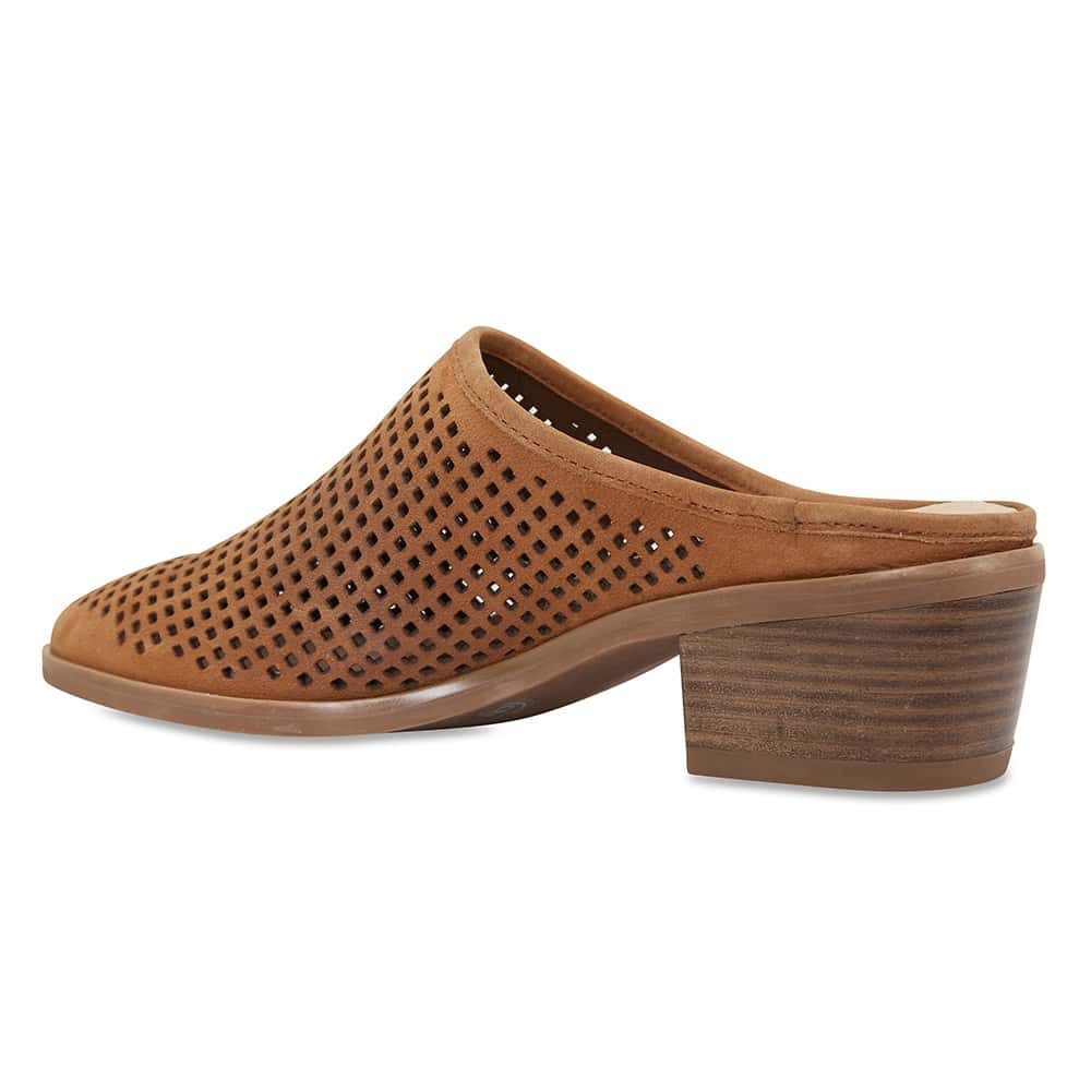 Mystic Heel in Tan Nubuck