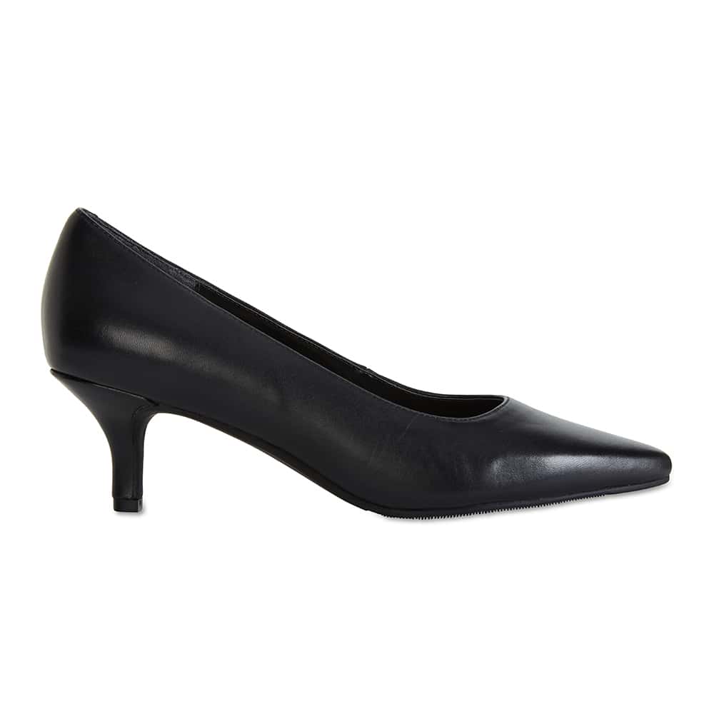 Natasha Heel in Black Leather