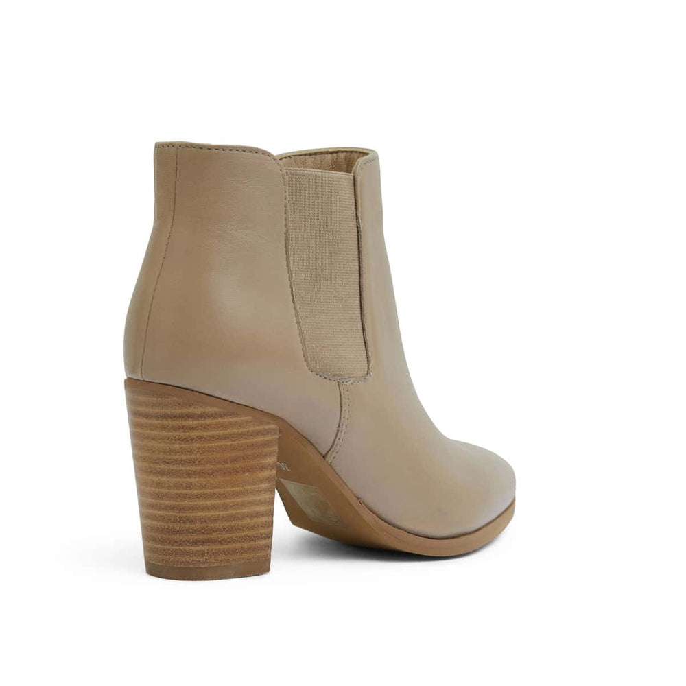 Neddy Boot in Taupe Leather